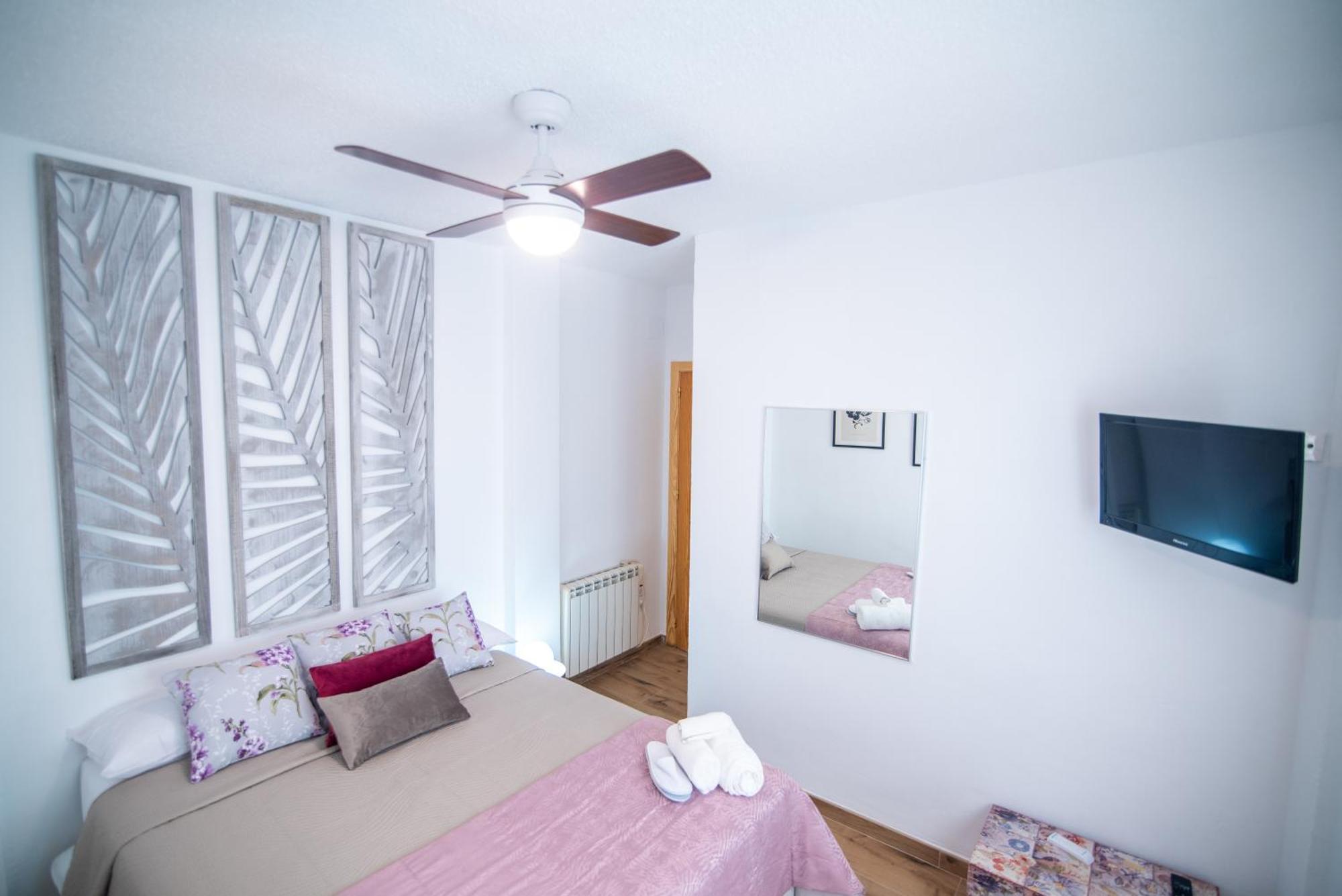 Naisa Apartamento Turistico Villena Esterno foto
