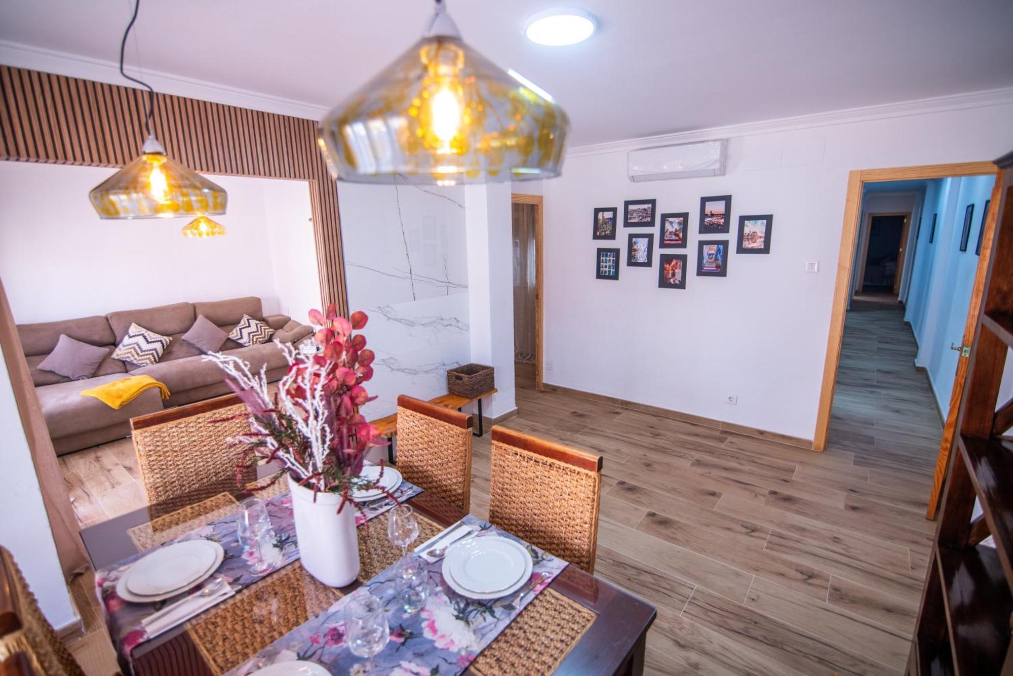 Naisa Apartamento Turistico Villena Esterno foto