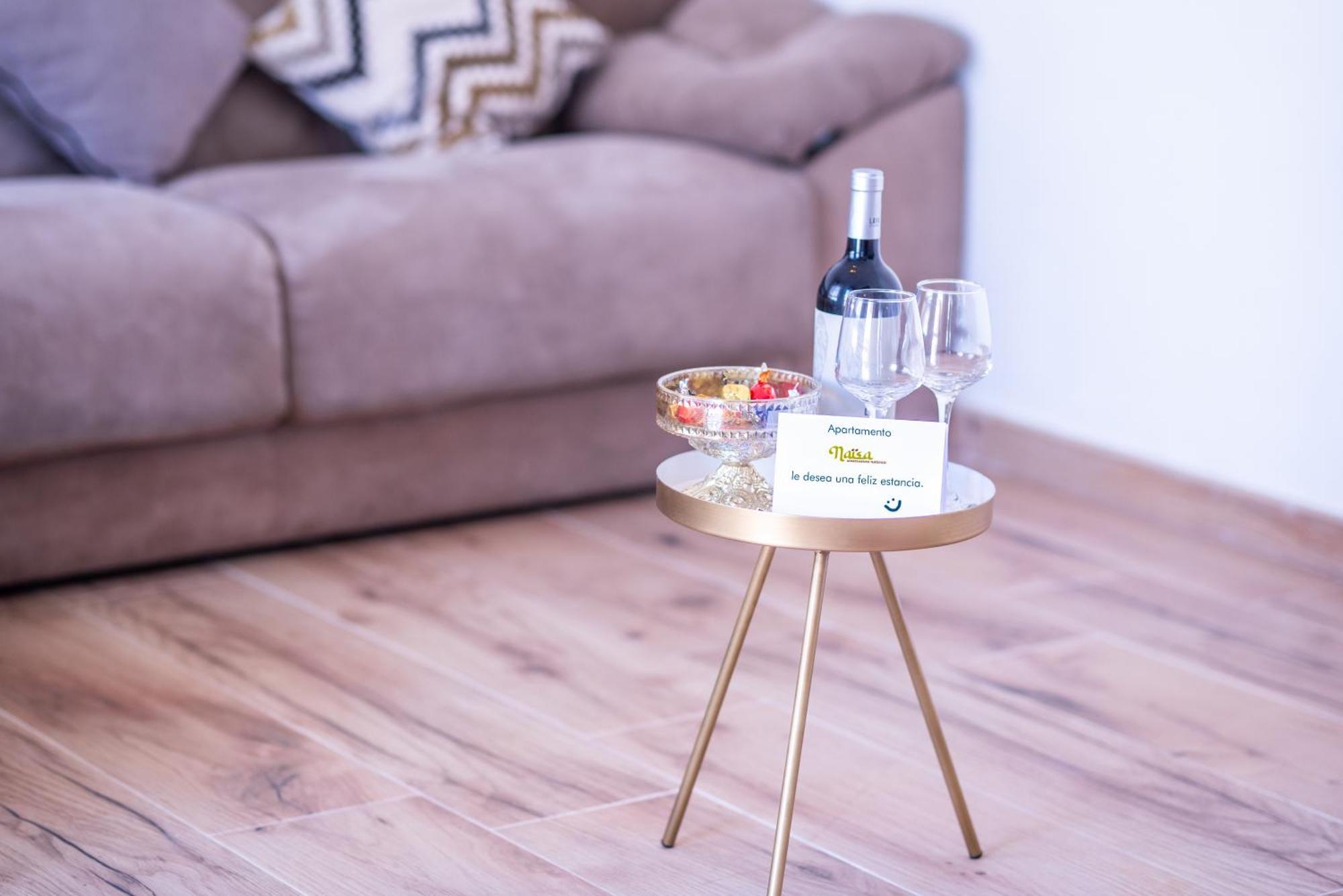Naisa Apartamento Turistico Villena Esterno foto