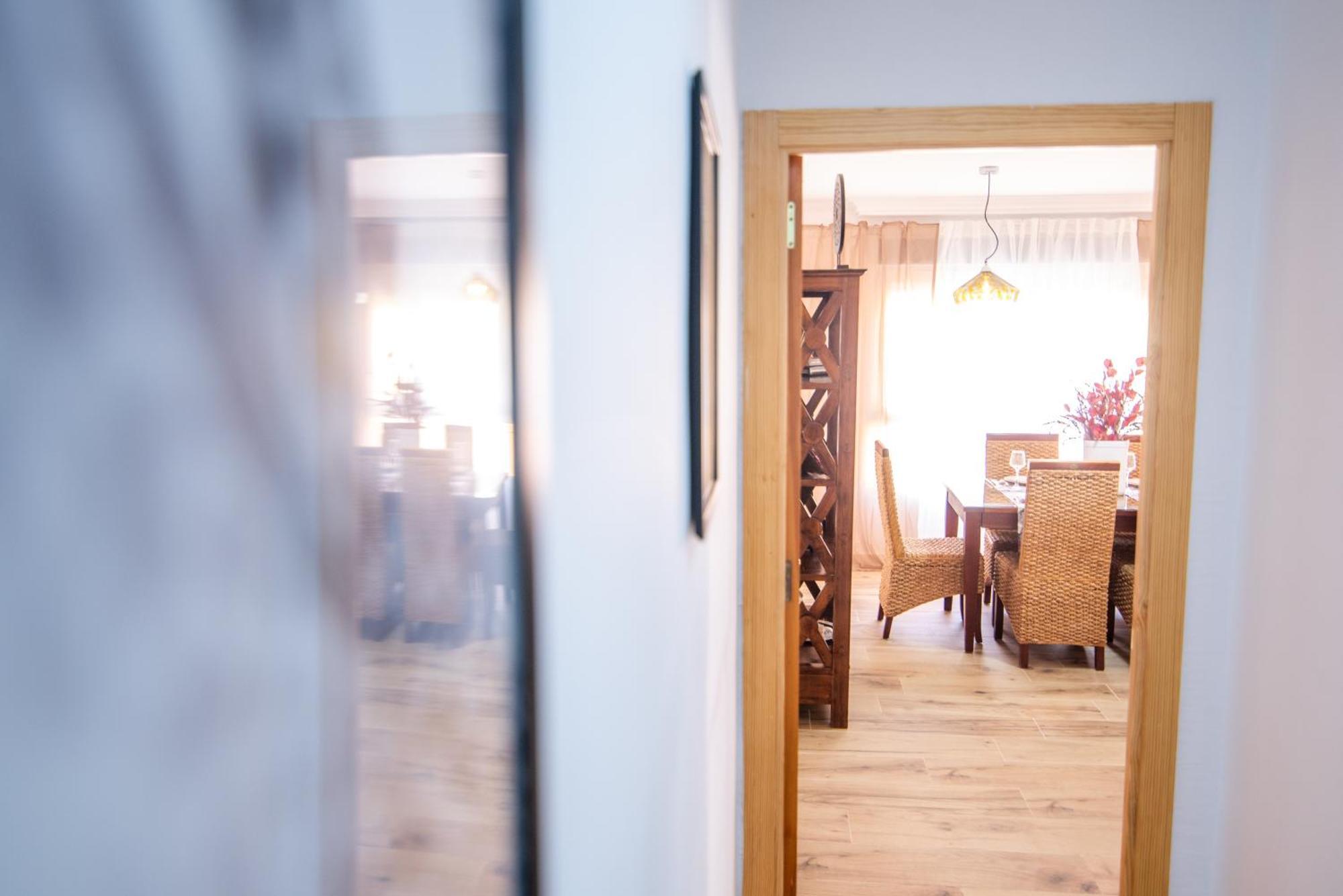 Naisa Apartamento Turistico Villena Esterno foto
